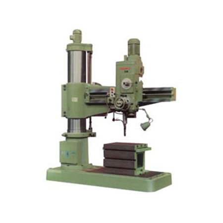 Radial Drill Machine - Auto feed precision drilling